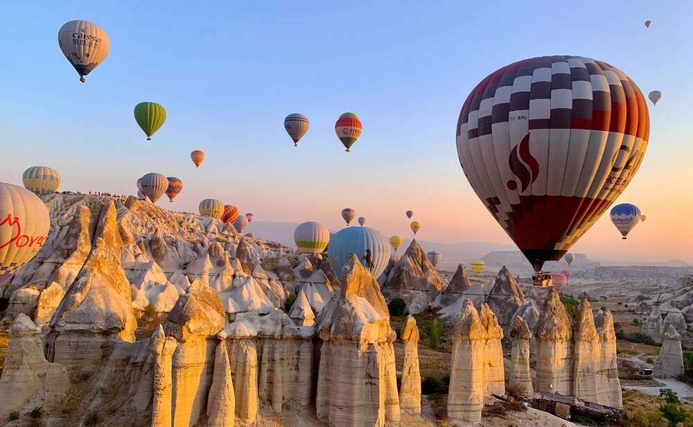 Turkiyenin turizm geliri 2022de yillik yuzde 534 artti