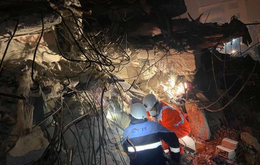 Cengiz Holdingden deprem bolgesine 500 milyon TL bagis