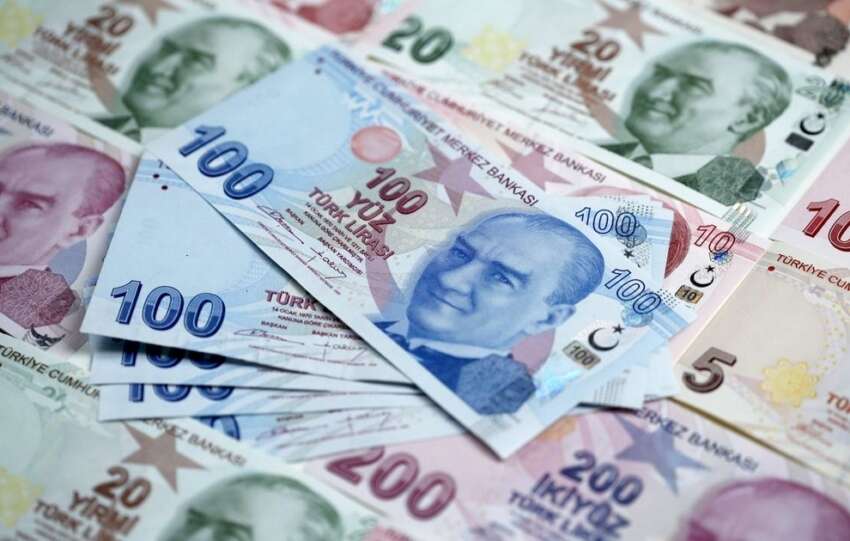 Butce subatta 1706 milyar TL acik verdi