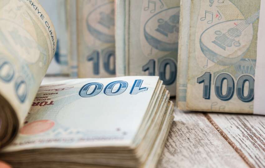 Hazineden subatta rekor nakit acigi