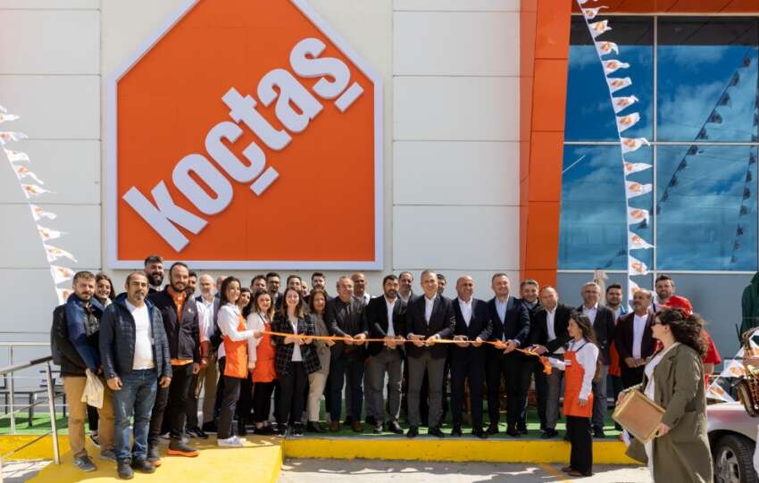 Koctas 375inci magazasini izmir cesmede hizmete acti