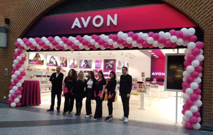 Avon yeni magazasi ile Mersinde