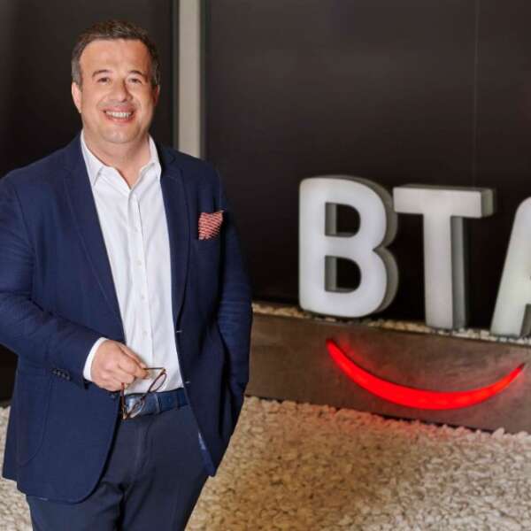 Erkmen Onbulak 12 BTA CEO’su Baha Bülbül oldu