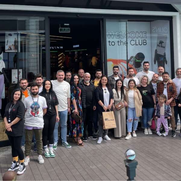 Erkmen Onbulak 2 Bad Bear’ın 5. adresi: Viaport Marina Tuzla