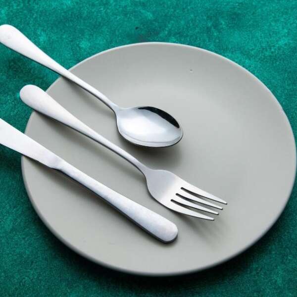 İlkay Keskin 11 Çatal Kaşık Nasıl Parlatılır?