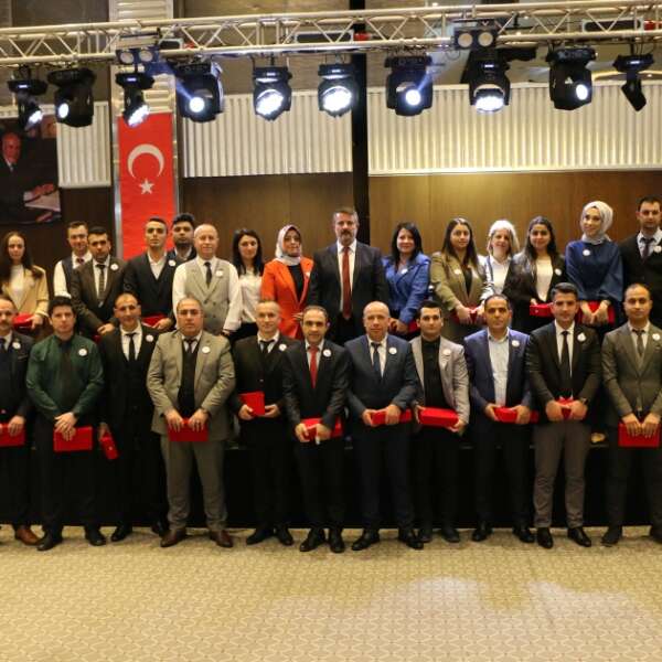 Erkmen Onbulak 12 Geleneksel ‘Onur Sofrası İftar Yemeği’nde tüm çalışanlar bir araya geldi