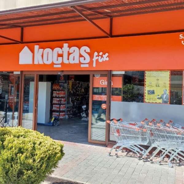 Erkmen Onbulak 4 KOÇTAŞ FİX, NTS Danışmanlık projesi Safran Park AVM Safranbolu ’da açıldı