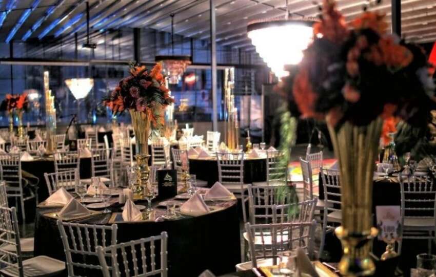 Neden Otelde Evlenmelisin