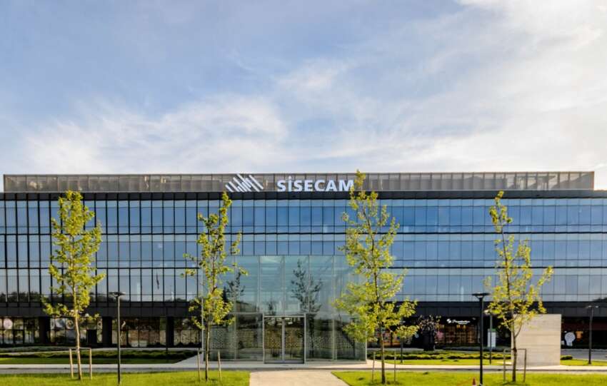 Sisecama Best Awardstan egitim ve gelisim alaninda ‘En Iyi Kurum odulu