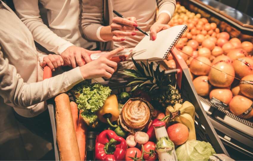 TUIK Nisan ayina iliskin Tuketici Guven Endeksini acikladi