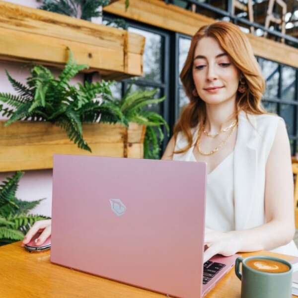 Monster Notebook’tan en teknolojik Anneler Günü hediyesi