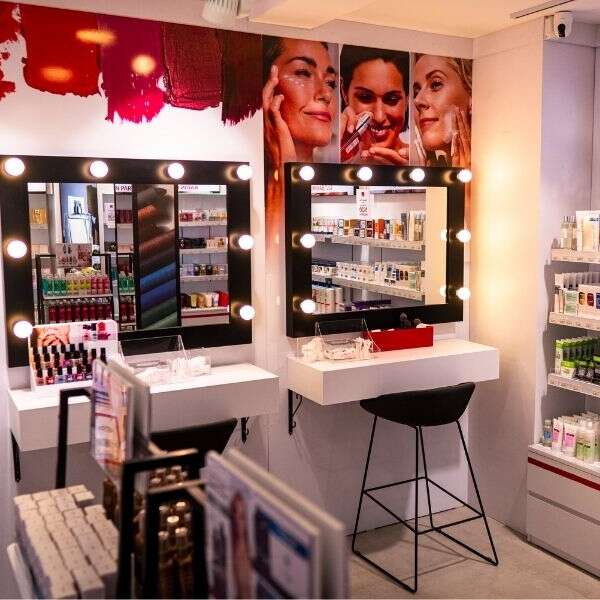Avon 56 mağazası ile büyüyor  kadınlar girişimcilik hayallerine kavuşuyor