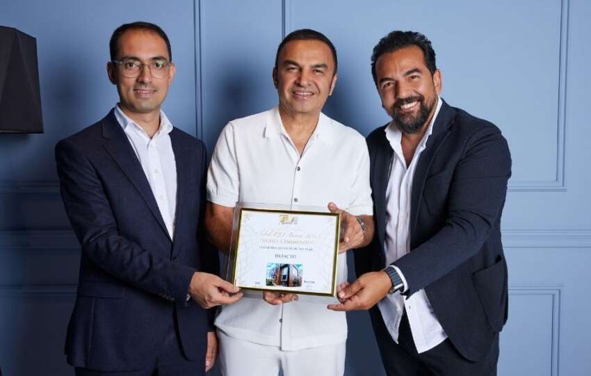 DeFacto uluslararasi oduller ile basarilarini taclandiriyor