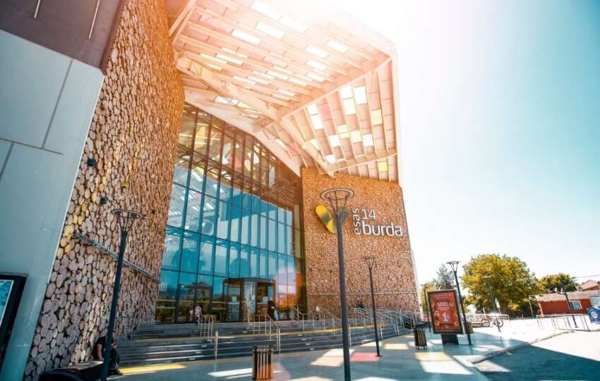 Esas Gayrimenkulden Turkiyede bir ilk Daha az karbon ayakizi icin 14 Burda AVM 1 saat gec acilacak