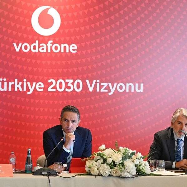 Vodafone’dan Cumhuriyetin 100. yılında “Dijital Türkiye” raporu