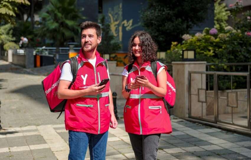 Yemeksepeti yaya kurye hizmetini baslatiyor