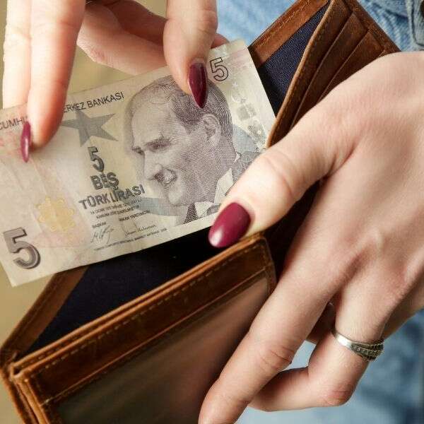 Açlık sınırı 13 bin TL’yi, yoksulluk sınırı 43 bin TL’yi aştı