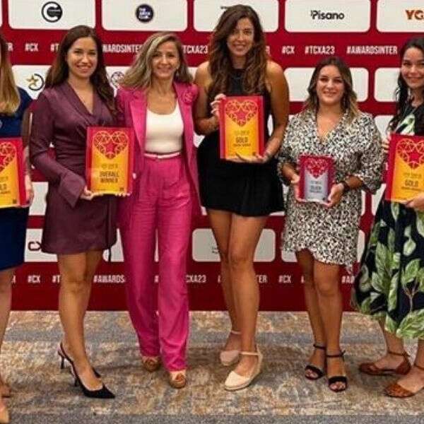 Teknosa, benzersiz müşteri deneyiminde beş ödül birden kazandı