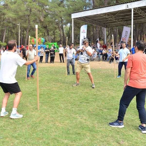 İlkay Keskin 10 ÜÇGE çalışanları geleneksel piknik etkinliğinde buluştu