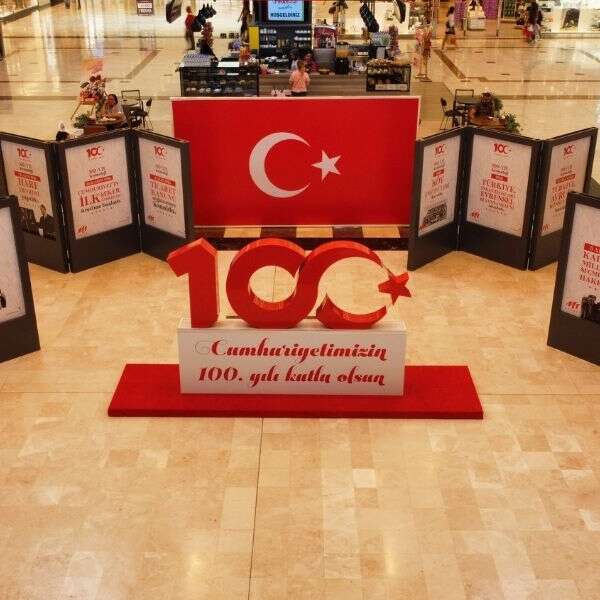 Cumhuriyetimiz’in 100. yılı M1 Adana’da coşkuyla kutlanıyor