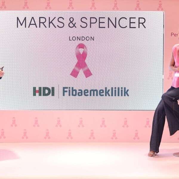Marks & Spencer ve HDI Fibaemeklilik meme kanserine karşı ‘birlikte farkında’ dedi