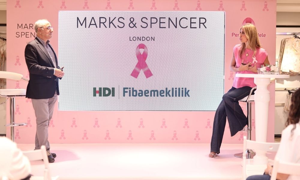 Marks & Spencer ve HDI Fibaemeklilik meme kanserine karşı ‘birlikte farkında’ dedi
