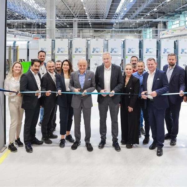 Siemens Türkiye, Gebze Elektrifikasyon ve Otomasyon Fabrikası’nın üretim kapasitesi %60 arttı