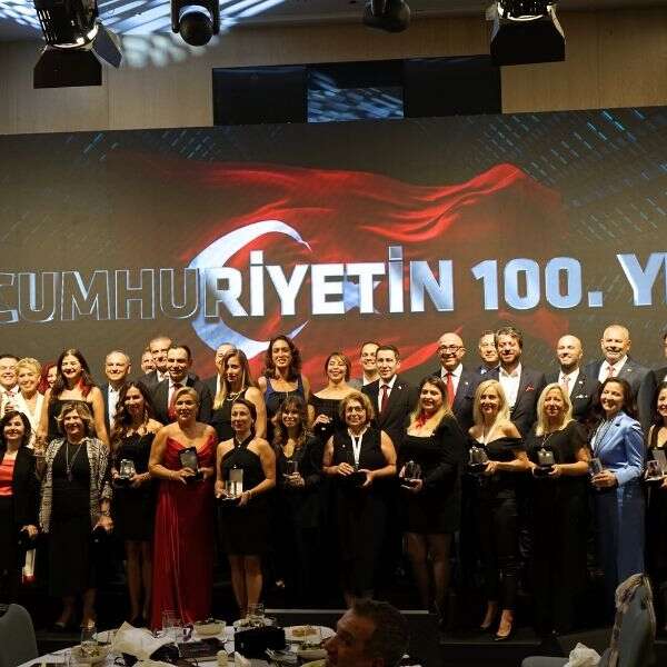 Vizyon 100 Platformu küresel yolculuğa çıkıyor