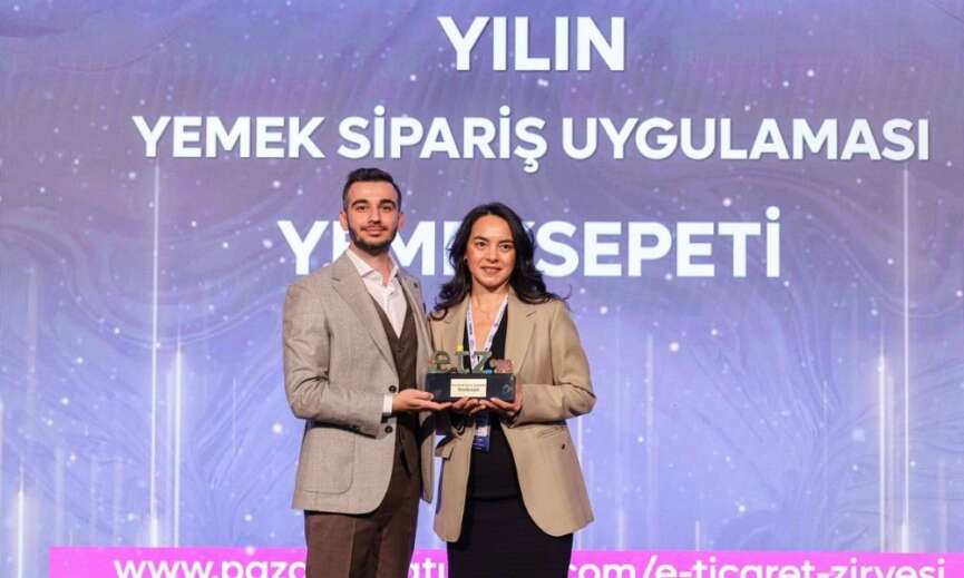 E Ticaret Odullerinde Yemeksepeti Yilin Yemek Siparis Uygulamasi odulunu kazandi