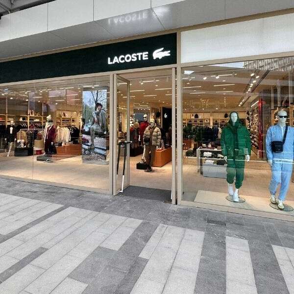 Lacoste, Bursa’da yeni mağazasını Downtown Alışveriş Merkezi’nde açtı