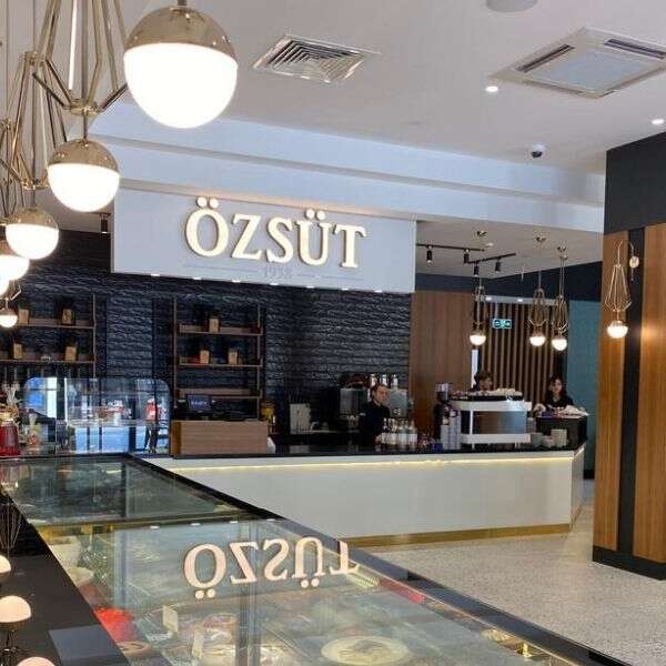 Manisa Meydan AVM’de Özsüt lezzetleri ile alışverişe tatlı bir mola