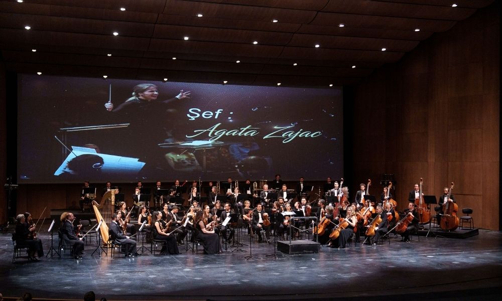 Siemens Türkiye Senfoni Orkestrası’dan ilk konser: “100. yıl Cumhuriyet Operası”