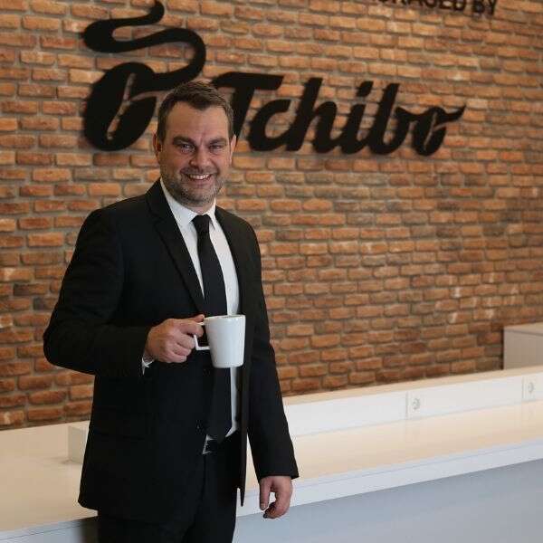 Tchibo Türkiye’nin Mağazalar Direktörü Erman Tutkun oldu