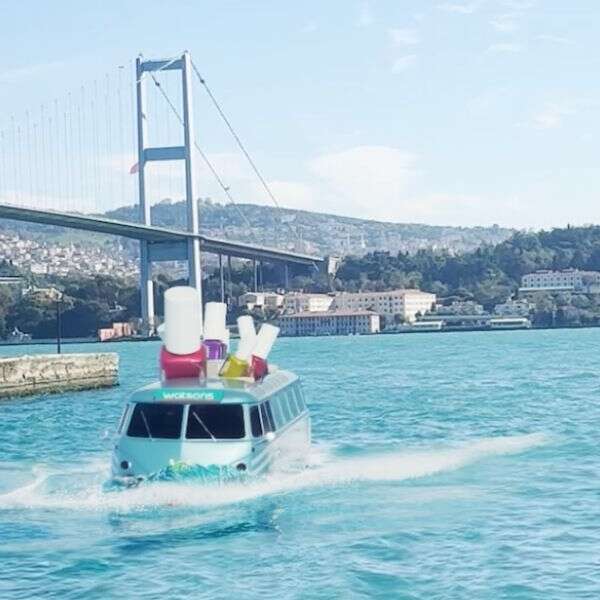 Watsons’ın Unfilter Beauty Ojeleri, CGI teknolojisiyle İstanbul Boğazı’nda