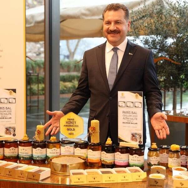 Üç Kitap, dört ödül Balıkesir’in Gastronomi Kültürü dünya sahnesinde