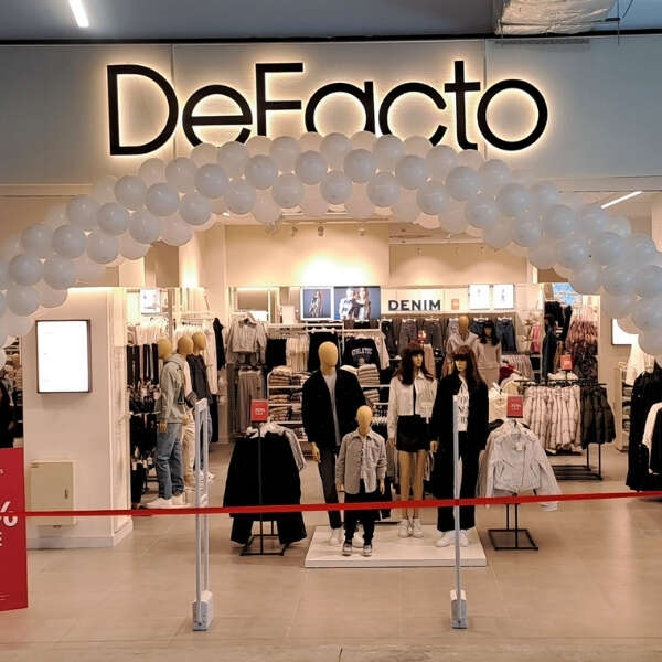 DeFacto Gürcistan’daki 7’nci mağazasını açtı