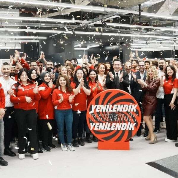 MediaMarkt’ın İlk Mağazası Meydan İstanbul “Look & Feel” konseptiyle yenilendi