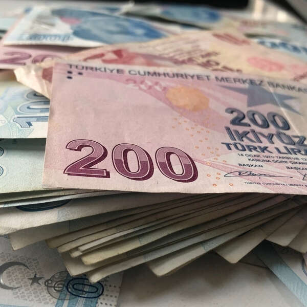 Bütçe şubatta 153,8 milyar TL açık verdi