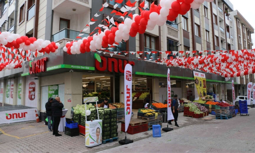 Onur Market Esenyurt Mehtercesme Magazasinin kapilarini acti