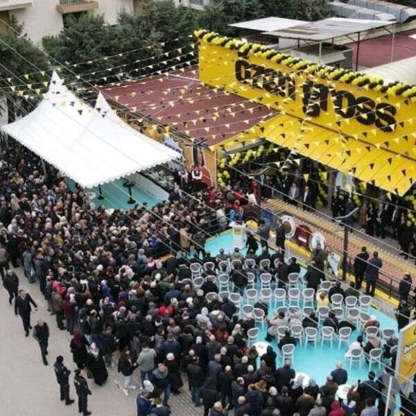 Özen Gross Bursa İhsaniye’de açıldı