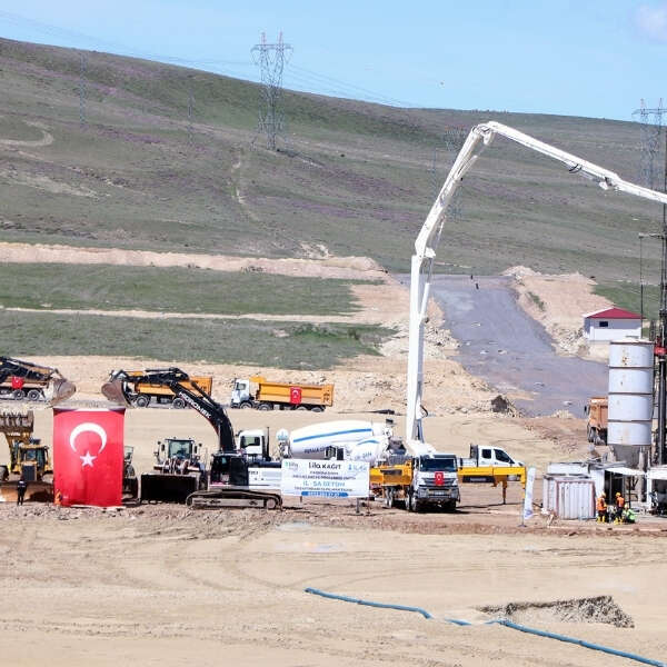 Lila Kağıt, Erzurum’daki yeni üretim tesisinin temelini attı