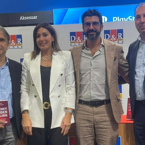 Pazarlama ve iletişim gurusu Giuseppe Stigliano D&R’a konuk oldu