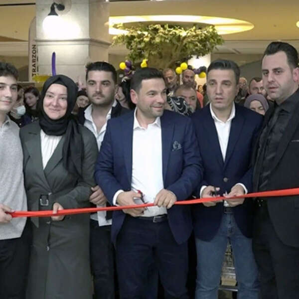 Trabzon Gross Market izdihamla açıldı