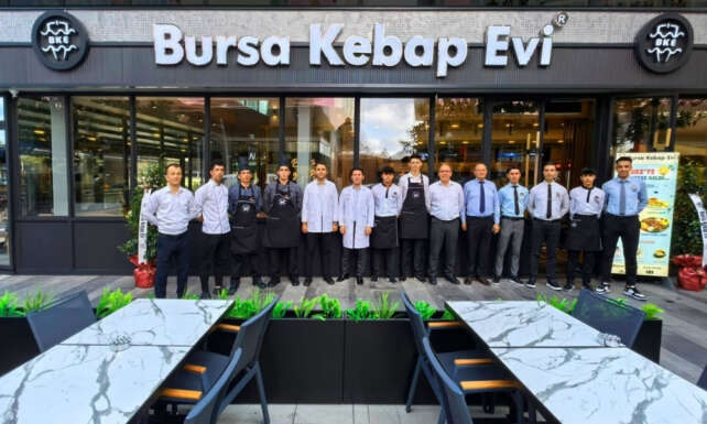 Bursa Kebap Evi 1 ay icerisinde 5 yeni lezzet noktasini misafirleriyle bulusturdu