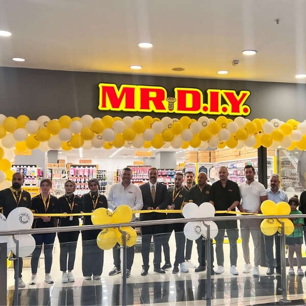 İlker Özçetin 10 NTS Danışmanlık projesi Siirt Park AVM’de Siirt’in ilk ve tek MR.D.I.Y mağazası açıldı