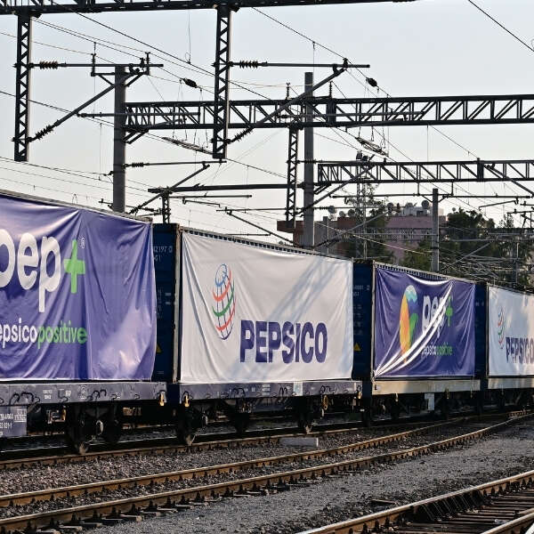 İlker Özçetin 5 PepsiCo, Türkiye’de elektrikli tren ile hızlı tüketim sektöründe gıda taşımacılığı gerçekleştiren ilk şirket oldu
