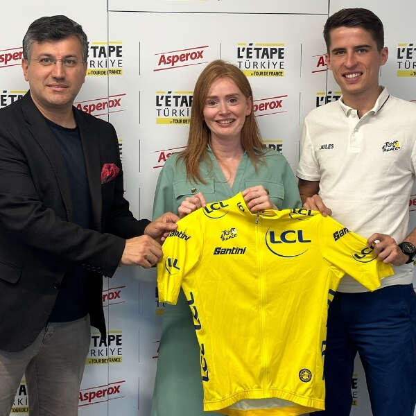 İlker Özçetin 13 Beyaz Kâğıt’tan bisiklet sporuna büyük destek