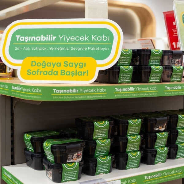 İlker Özçetin 10 Evidea’da taşınabilir yiyecek kabıyla “Doğaya Saygı, Sofrada Başlar” projesi