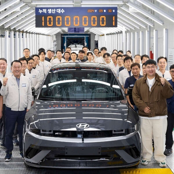 İlker Özçetin 3 Hyundai 57 yılda 100 milyon araç üreterek yeni bir tarih yazdı