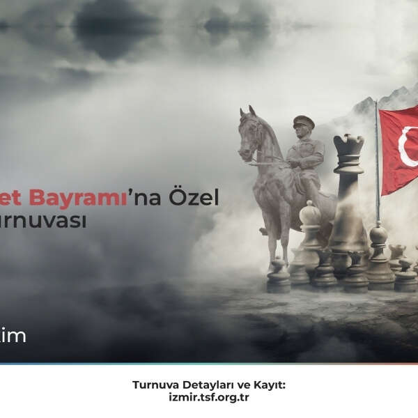 Ege Perla’da satranç hamleleriyle cumhuriyet coşkusu